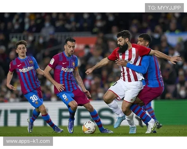 加维：从青训新星到主力轮换的生涯跃迁解析