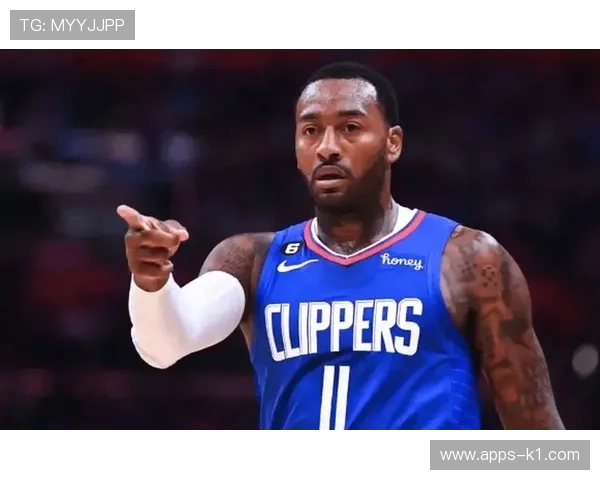 约翰·沃尔挡拆助攻提升球队节奏显著拉开对手防线